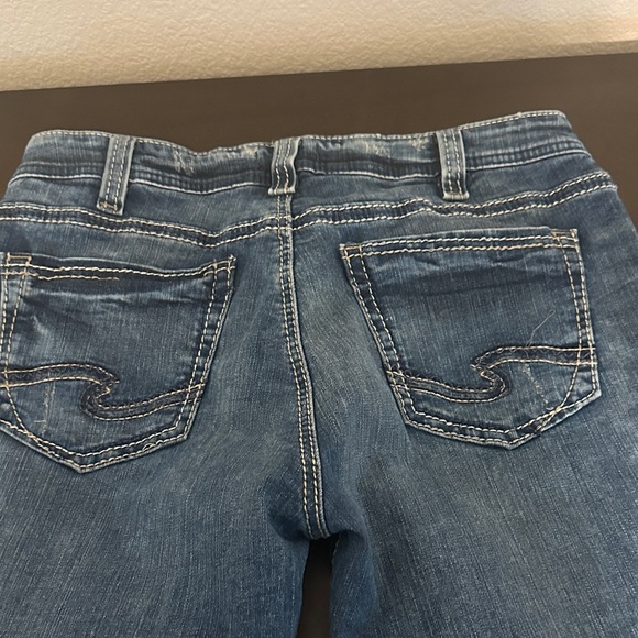 Silver Jeans Co. Dark Wash Denim Jeans - Picture 5 of 8